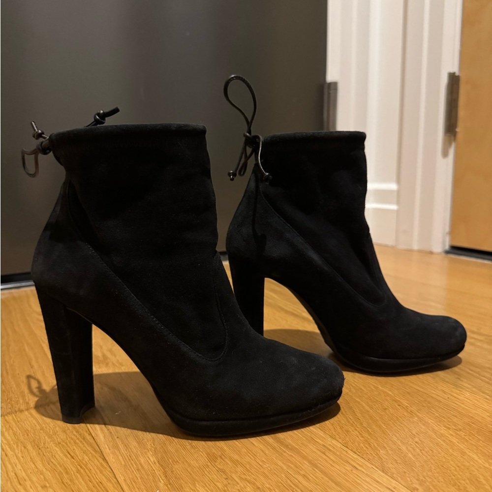 Stuart Weitzman Black Suede Heeled Boots size 7